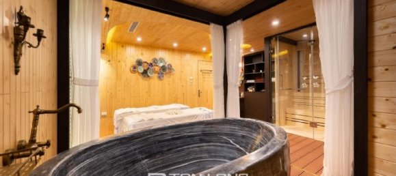 Вилла с 7 спальнями в Лонгбьен, Вьетнам № 821 15