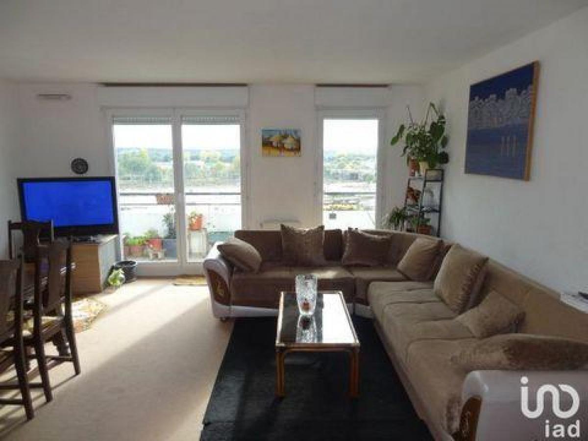 Apartamento com 3 quartos em condomínio em Chelles, France N.º 34739