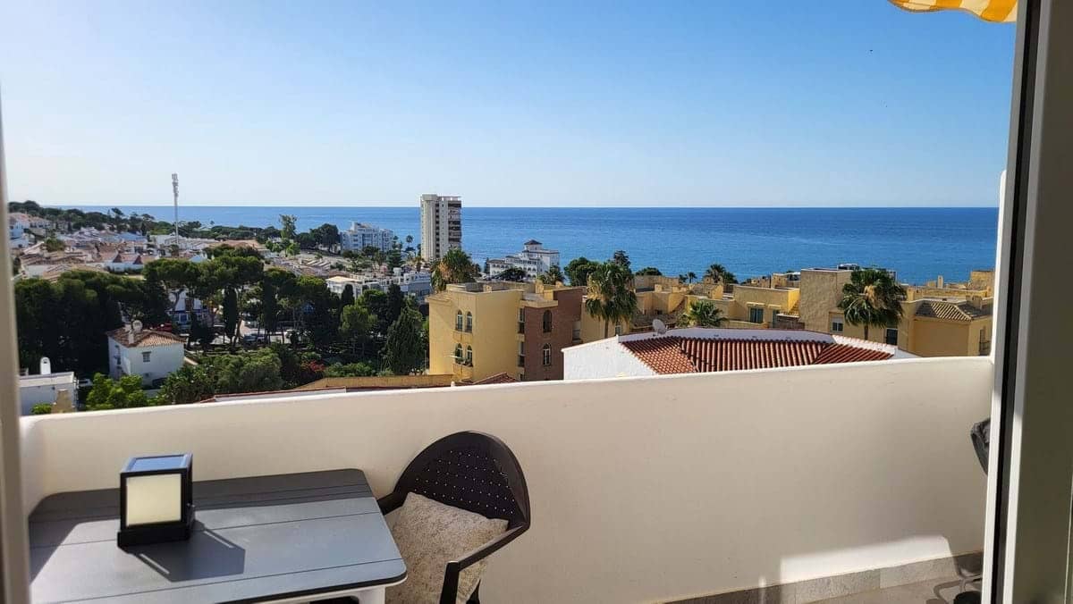 2 bedrooms Penthouse in Mijas, Spain No. 209096