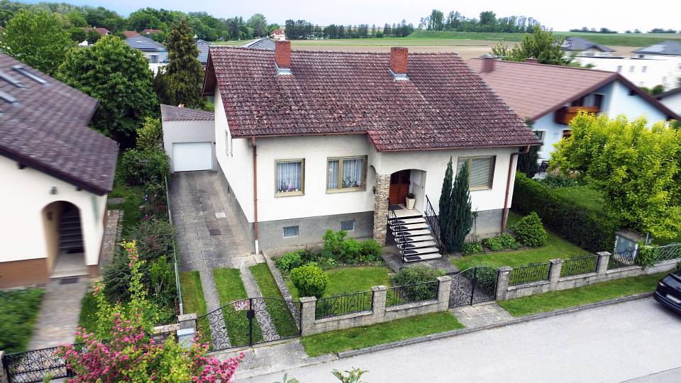 Дом с 1 спальней в Зирндорф, Австрия № 130285