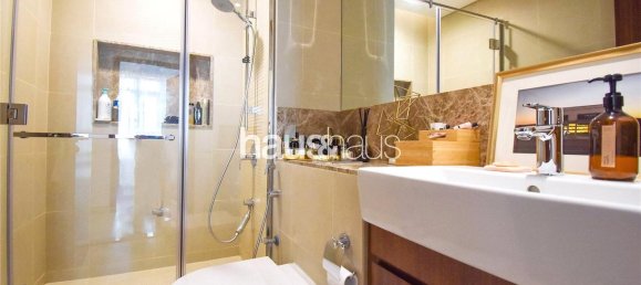 Apartamento T2 em The Hills, UAE N.º 99073 8