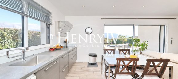 4 bedrooms House in Biviers, France No. 201640 3