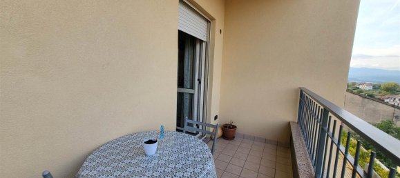 3 rooms Apartment in Luzzi, Italy No. 117622 11