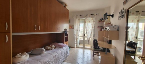 3 rooms Apartment in Luzzi, Italy No. 117622 17