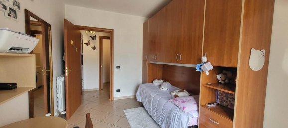 3 rooms Apartment in Luzzi, Italy No. 117622 19