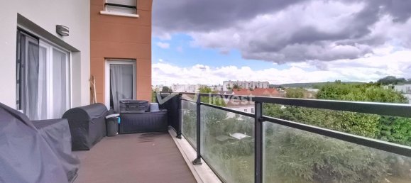 2 chambres Appartement à Meaux, France No. 320571 3