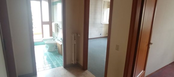 5 bedrooms Apartment in Padua, Italy No. 378071 7