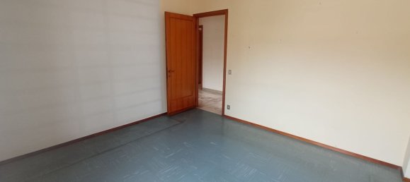 5 bedrooms Apartment in Padua, Italy No. 378071 8