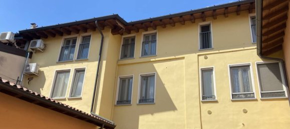 Apartamento de 3 divisões em Cividate al Piano, Italy N.º 6071 2
