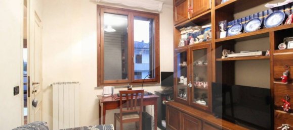 Дом с 6 комнатами в Кальчиная, Италия № 18272 12