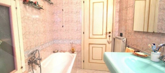 Дом с 6 комнатами в Кальчиная, Италия № 18272 6