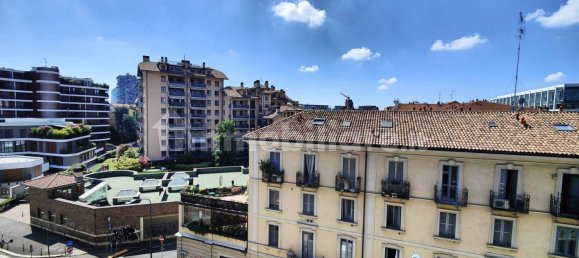 1 bedroom Apartment in Milan, Italy No. 240727 20