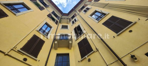 1 bedroom Apartment in Milan, Italy No. 240727 5
