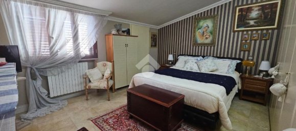 4 rooms House in Torremaggiore, Italy No. 151388 11