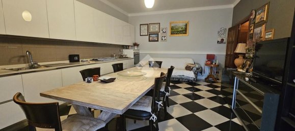 4 rooms House in Torremaggiore, Italy No. 151388 3