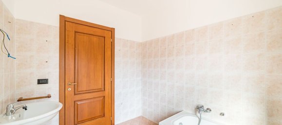 Apartamento de 5 habitaciónes en Saluzzo, Italy No. 213605 29
