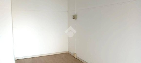 Oficina en Parma, Italy 35 m² No. 146674 9