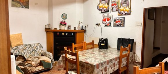 6 rooms House in Ascoli Piceno, Italy No. 166491 10