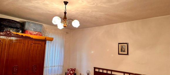 6 rooms House in Ascoli Piceno, Italy No. 166491 9