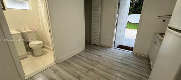 5 dormitorios villa en venta en Miami, Miami-Dade, Florida, USA № 615782 9