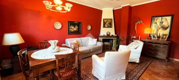 Квартира с 2 спальнями в Пеша, Италия № 266050 7