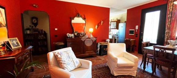 Квартира с 2 спальнями в Пеша, Италия № 266050 5