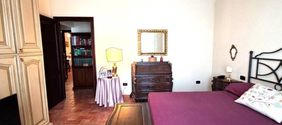 Квартира с 2 спальнями в Пеша, Италия № 266050 26