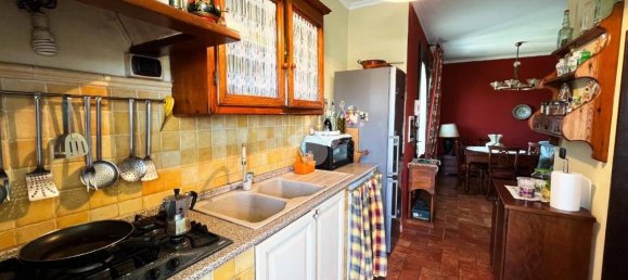 Квартира с 2 спальнями в Пеша, Италия № 266050 12