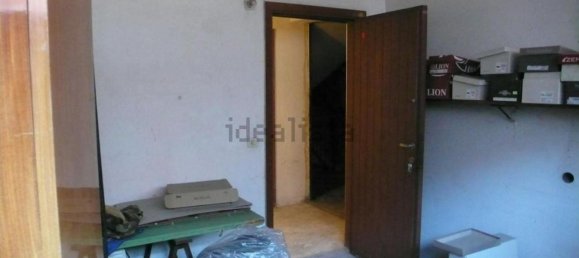 4 rooms Apartment in Carrara, Italy No. 113846 18