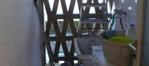 4 rooms Apartment in Carrara, Italy No. 113846 10