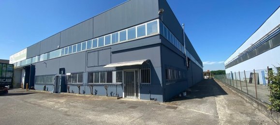 Entrepôt à Cazzago San Martino, Italy 1810m² No. 45903 2