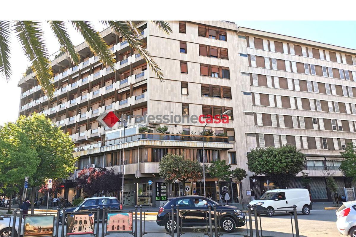 2 rooms Apartment in Foggia, Italy No. 161477