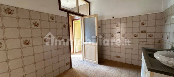 2 bedrooms Apartment in Fiuggi, Italy No. 225351 7