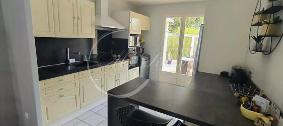 3 bedrooms Villa in Lezignan-Corbieres, France No. 322001 6