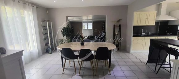 3 bedrooms Villa in Lezignan-Corbieres, France No. 322001 7