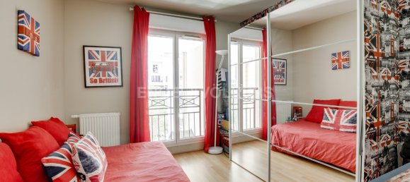 4 Schlafzimmer Doppelhaus in Courbevoie, France, Nr. 352139 9