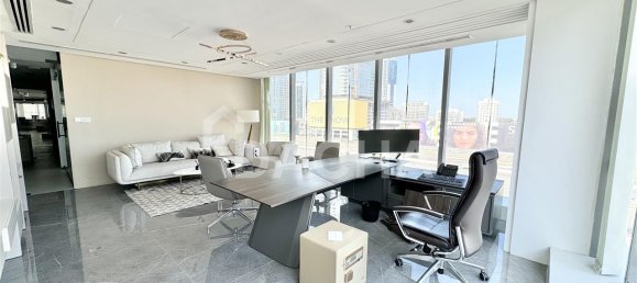 1 room Office in Al Barsha, UAE No. 27447 3