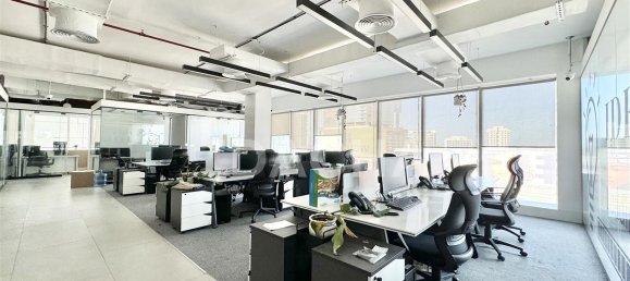 1 room Office in Al Barsha, UAE No. 27447 20