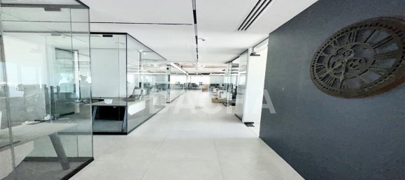 1 room Office in Al Barsha, UAE No. 27447 9