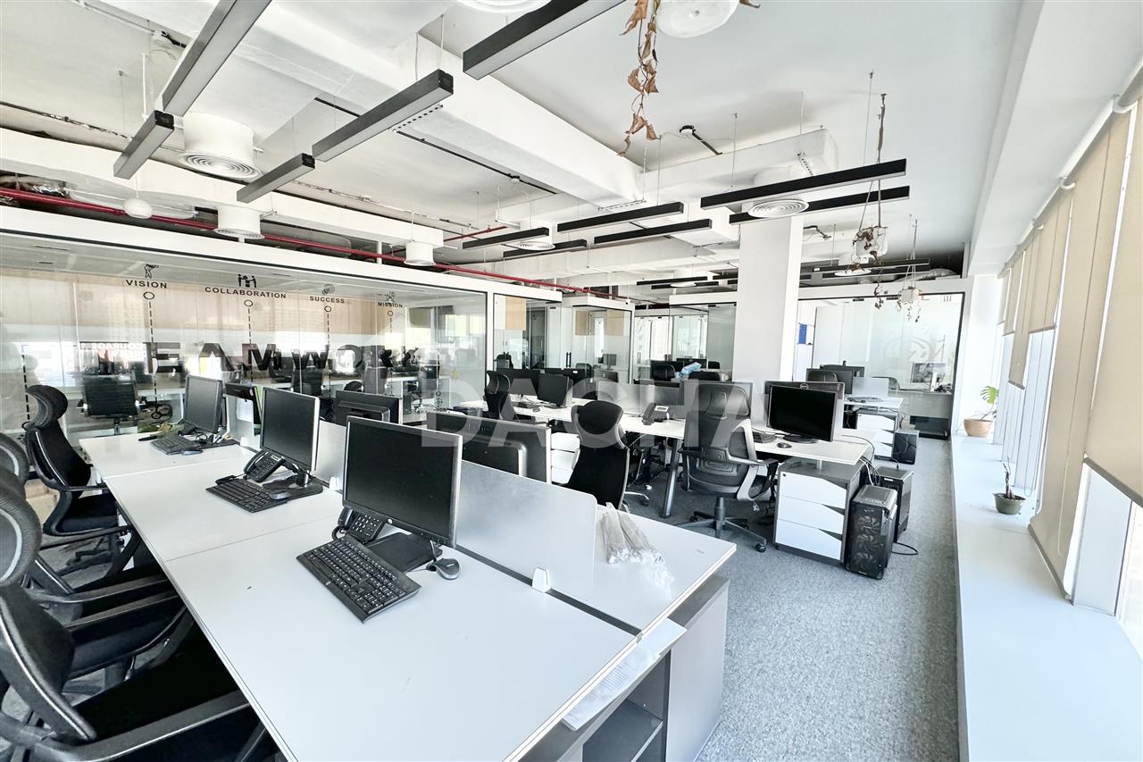 1 room Office in Al Barsha, UAE No. 27447