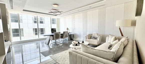 1 room Office in Al Barsha, UAE No. 27447 2