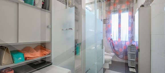 Apartamento de 3 habitaciónes en Budrio, Italy No. 29344 8