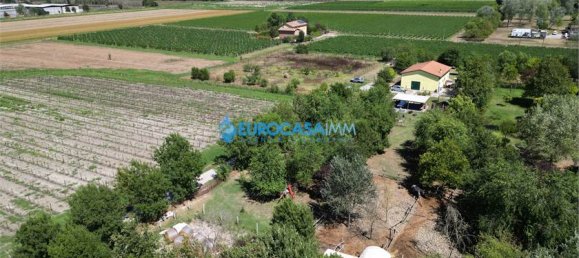 2-salle Terrain à Carpi, Italy No. 283706 4