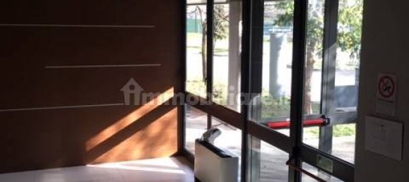 Oficina de 5 habitaciónes en Rho, Italy No. 295239 3