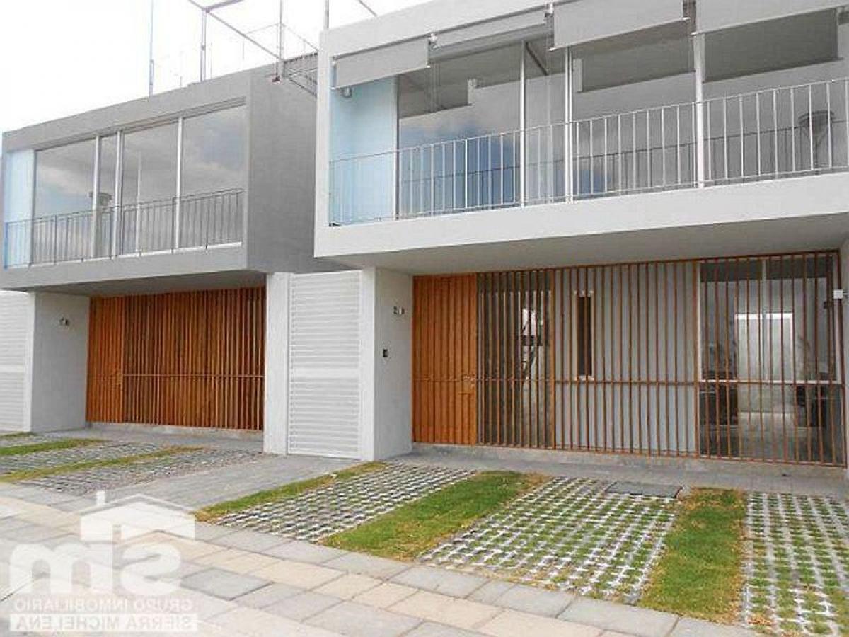 Casa de 3 dormitorios en Puebla, Mexico No. 188446