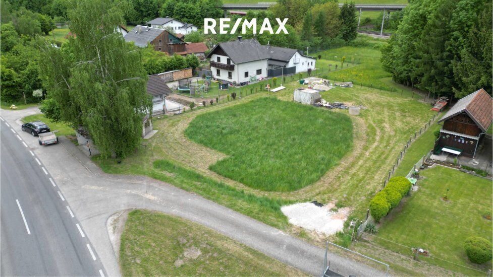 Terrain à Vocklamarkt, Austria No. 130759