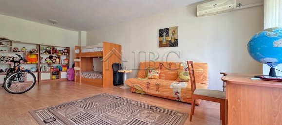 2 bedrooms Apartment in Burgas, Bulgaria No. 1114 8