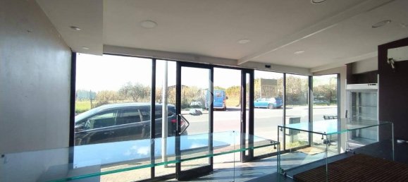 Propriété commerciale à Castel Gandolfo, Italy 85m² No. 308774 5