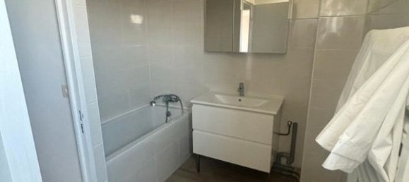 Studio in Hyeres, France No. 302505 3