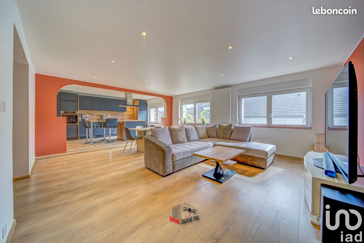 2 bedrooms Apartment in Yutz, France No. 244614